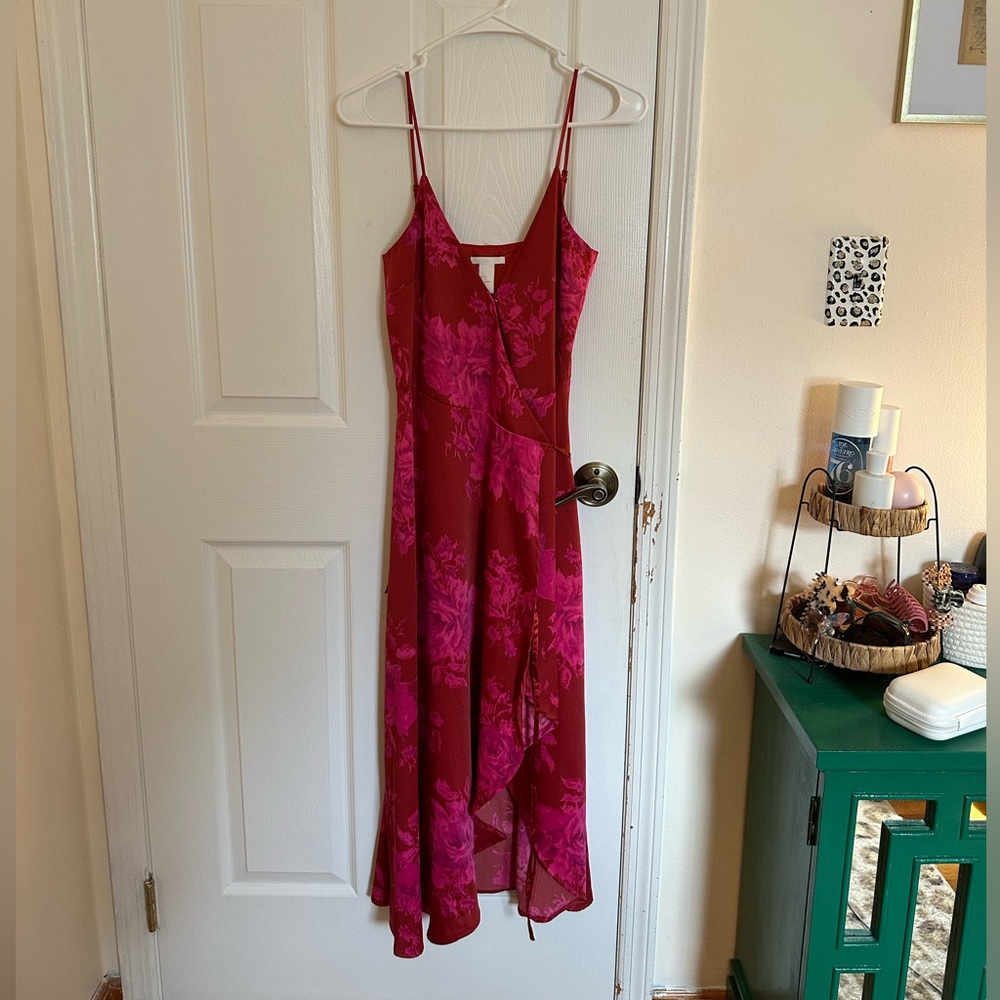 Elegant Red and Pink Floral Dress